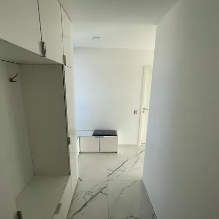 Luxury In Balatonalmadi, Almadi Lux Ii - Crystal White * Balatonalmádi
