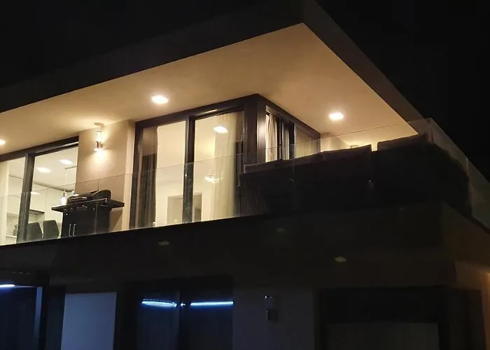 公寓 Luxury In Balatonalmadi, Almadi Lux Ii - Crystal White 巴拉顿诺尔马迪