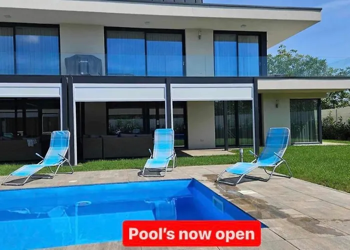 Luxury In Balatonalmadi, Almadi Lux Ii - Crystal White *